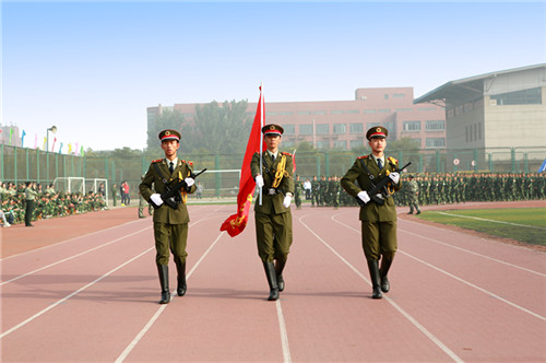 天津理工大学2014级本科生军事技能训练圆满结束